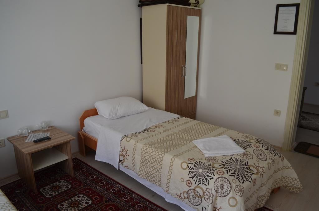 Erciyes Stone Hotel Uchisar Exterior photo