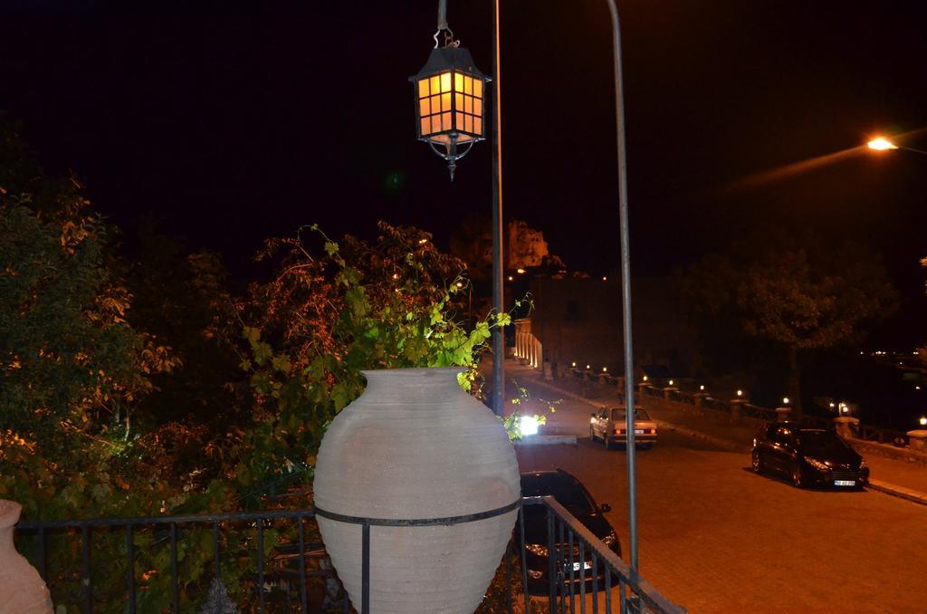 Erciyes Stone Hotel Uchisar Exterior photo
