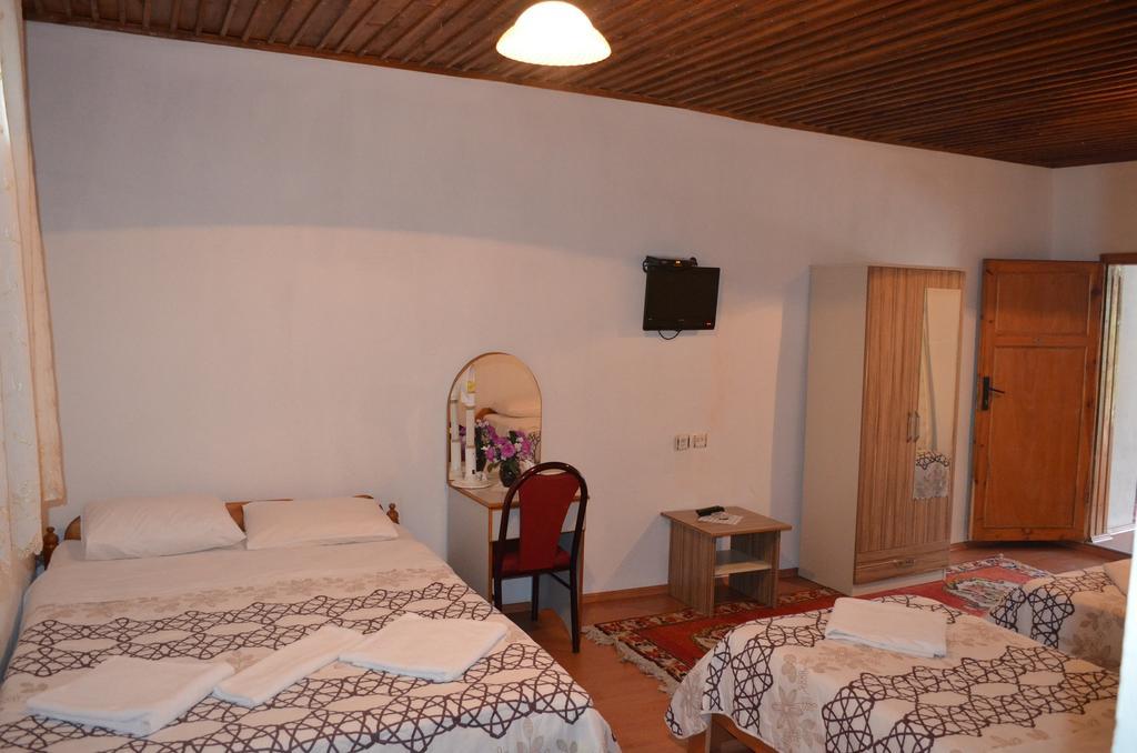 Erciyes Stone Hotel Uchisar Exterior photo